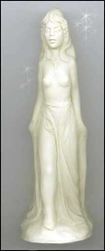 White Fantasy Queen - Maiden